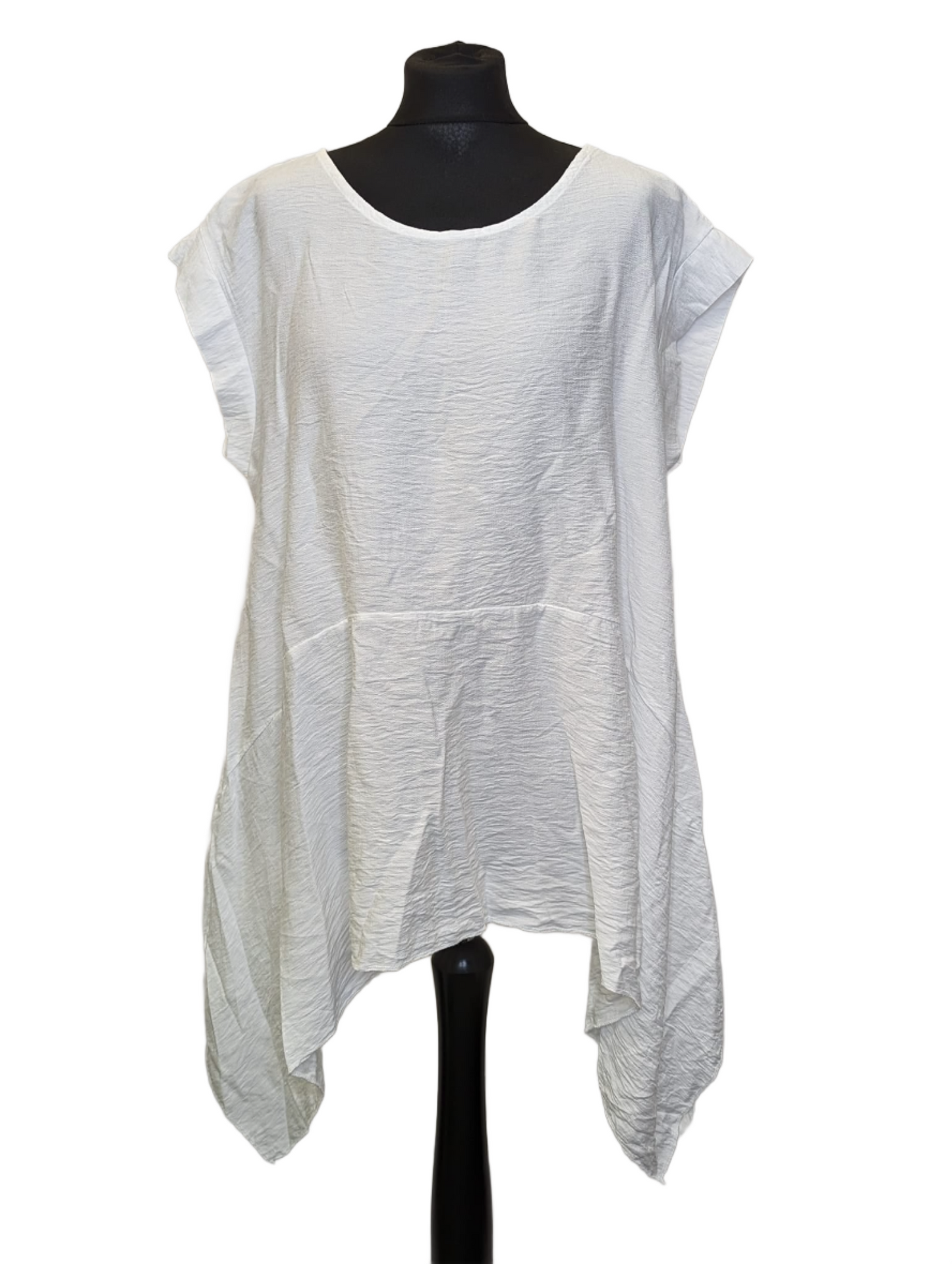 Drop hem tank top tunic