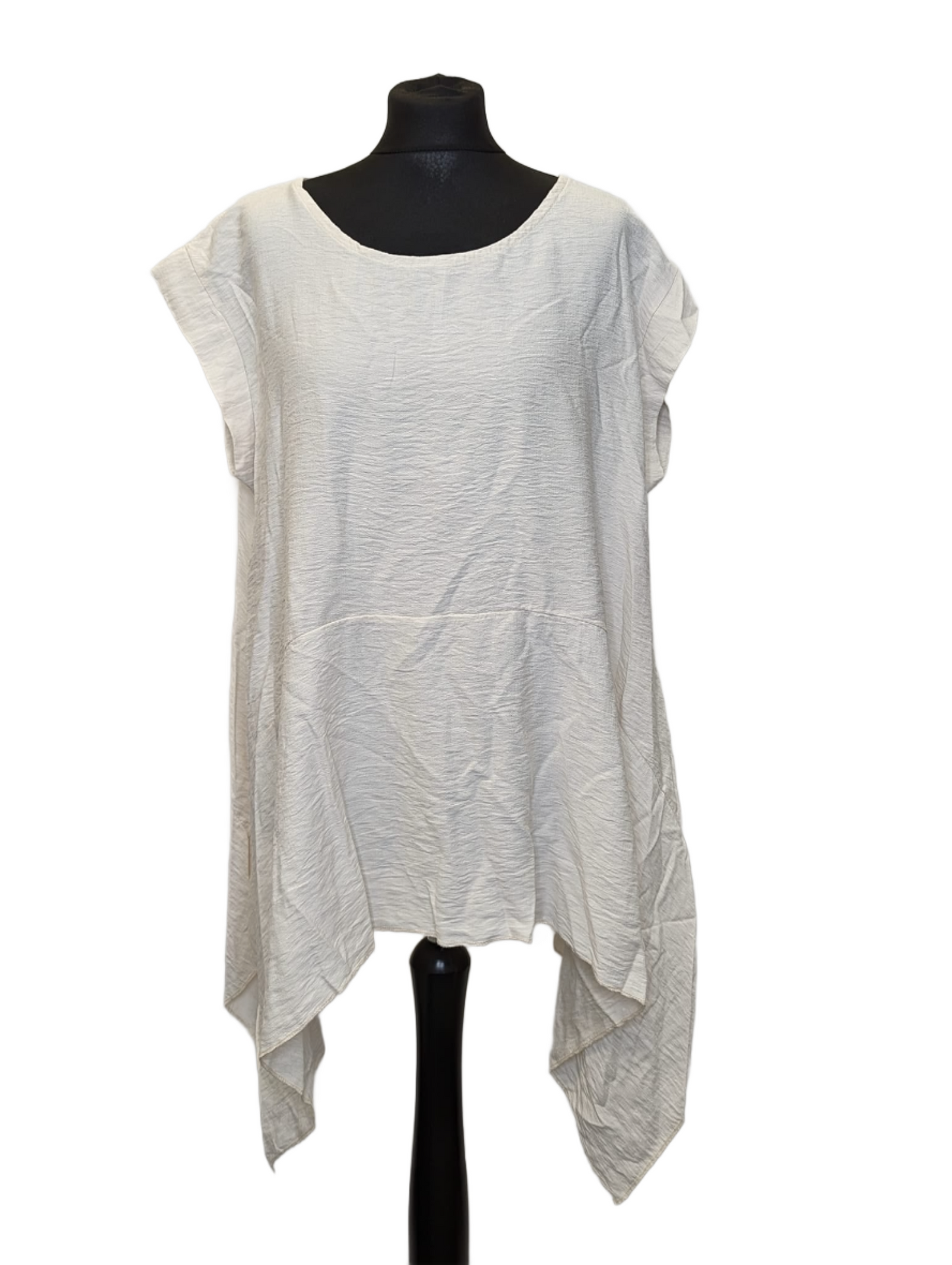 Drop hem tank top tunic