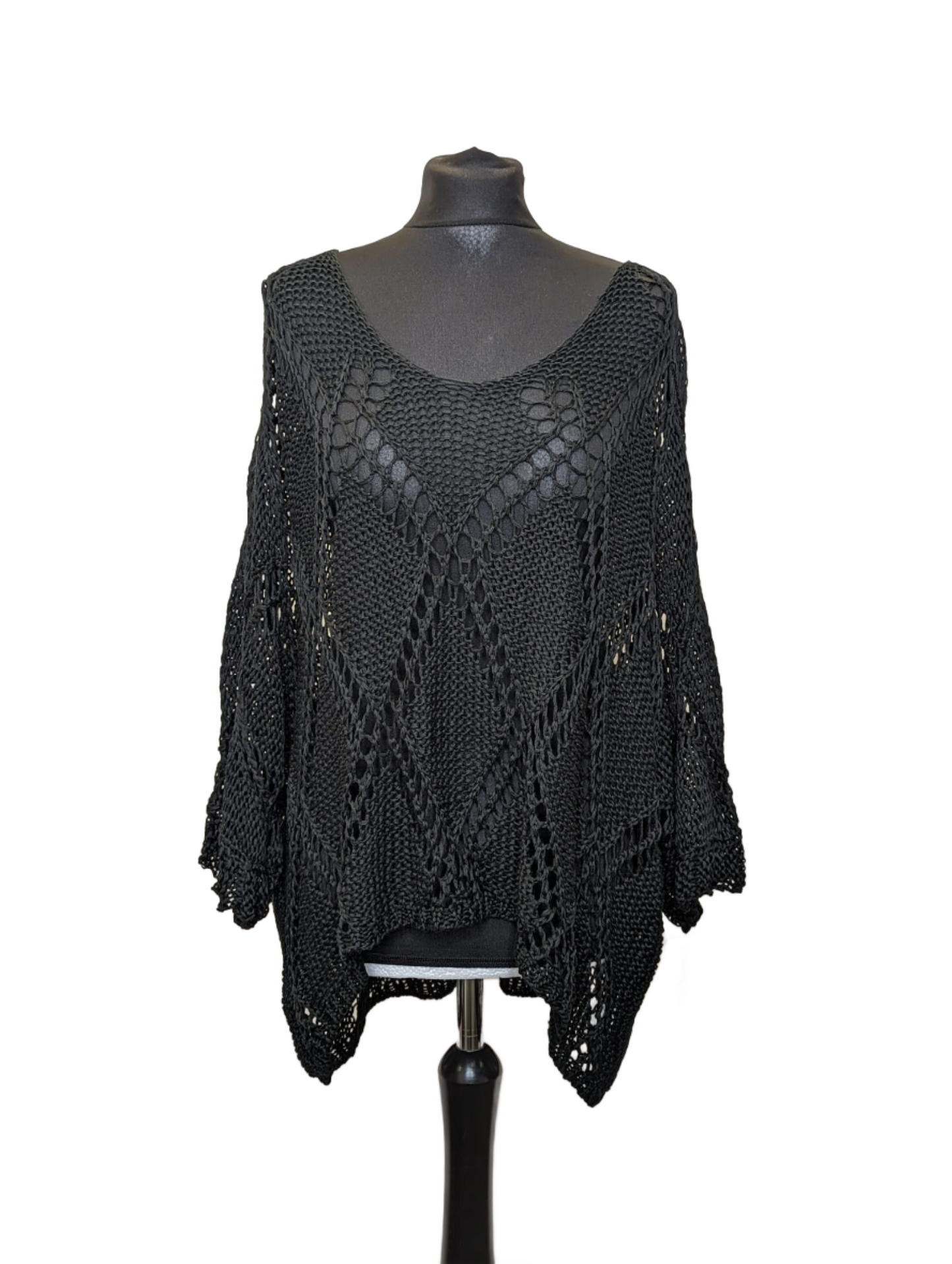 diamond shape knitted layering top